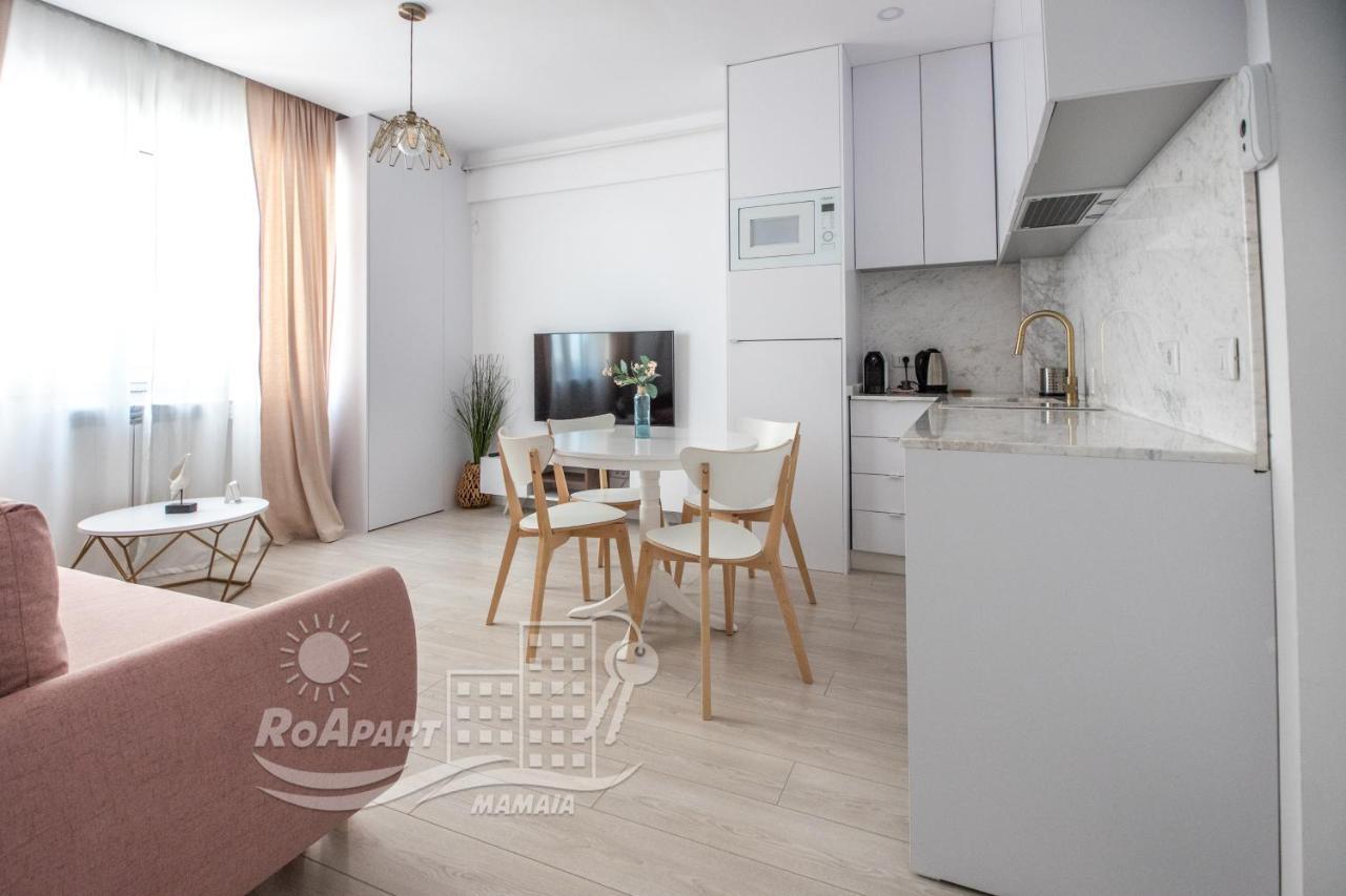 Roapart Mamaia - Family 那沃达利 外观 照片