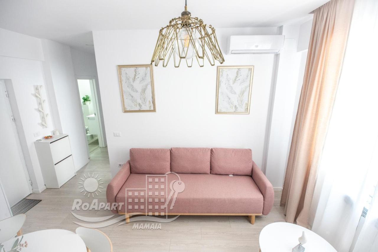 Roapart Mamaia - Family 那沃达利 外观 照片